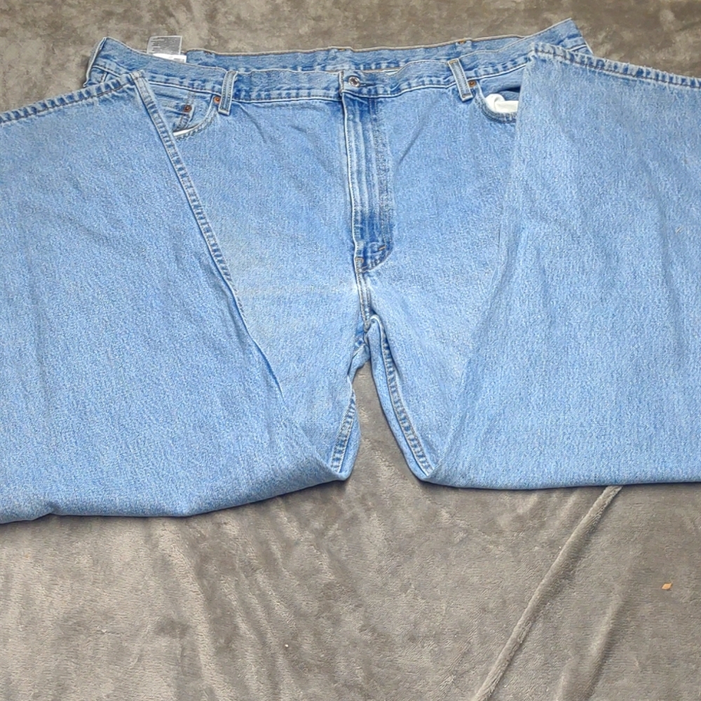 Levi’s 550 waist 48 length 32 men's